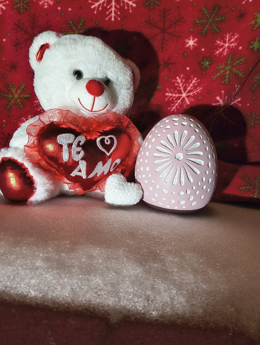 [ONE] White Handmade Crochet Heart